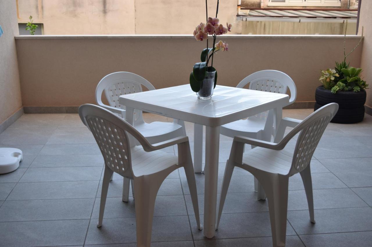 סנטה תרזה די ריבה Casa Vacanze Lombardo מראה חיצוני תמונה