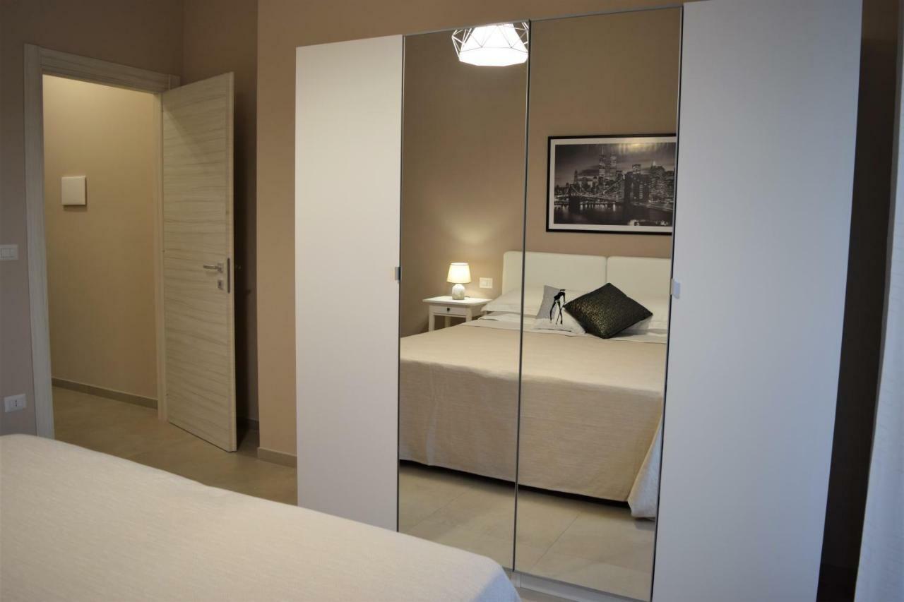 סנטה תרזה די ריבה Casa Vacanze Lombardo מראה חיצוני תמונה
