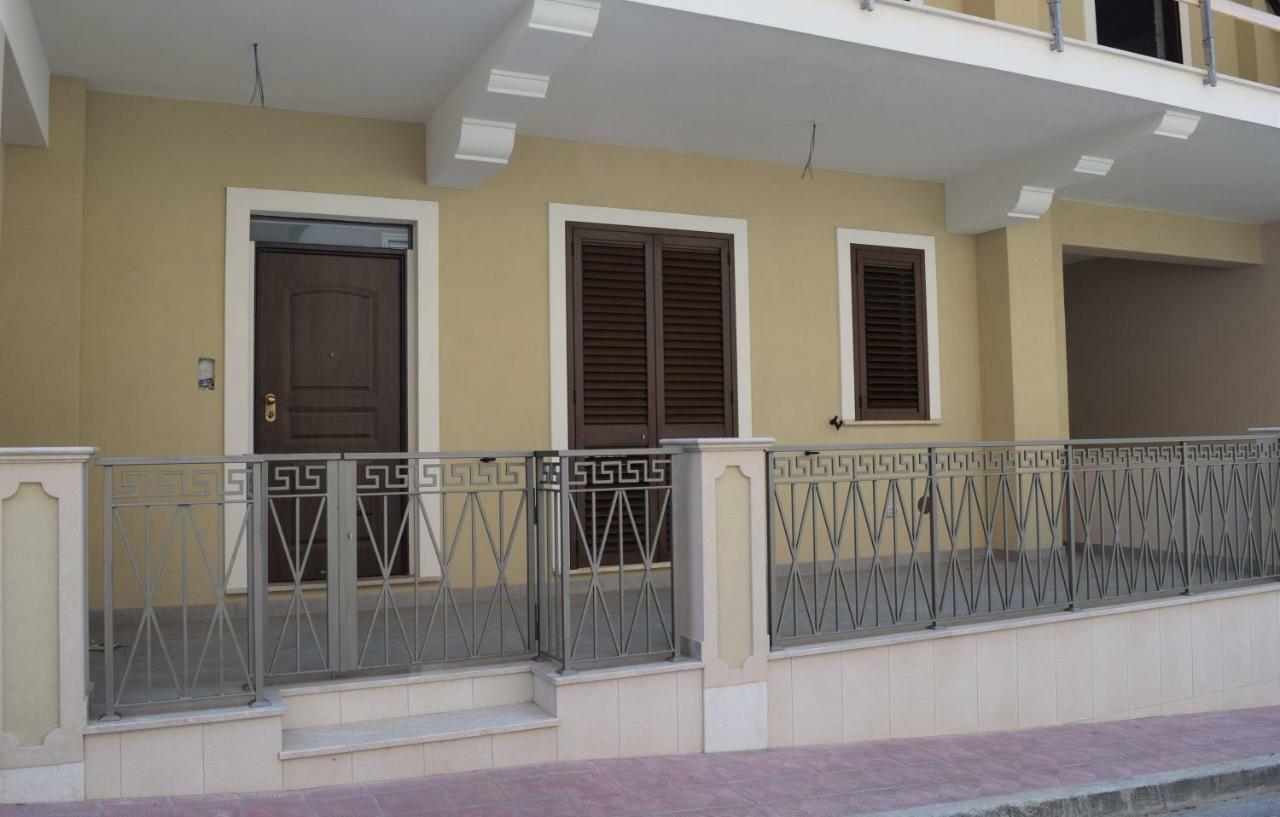 סנטה תרזה די ריבה Casa Vacanze Lombardo מראה חיצוני תמונה